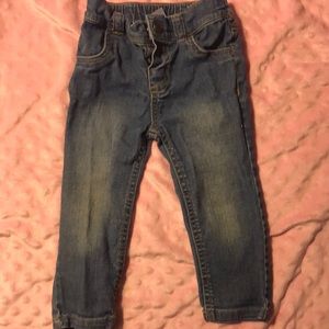 Carter’s jeans, 18 m